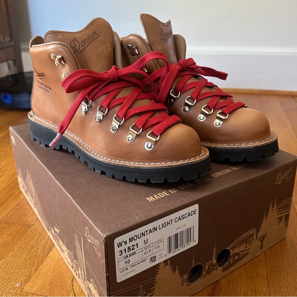 Danner Mountain Light Cascade Women’s